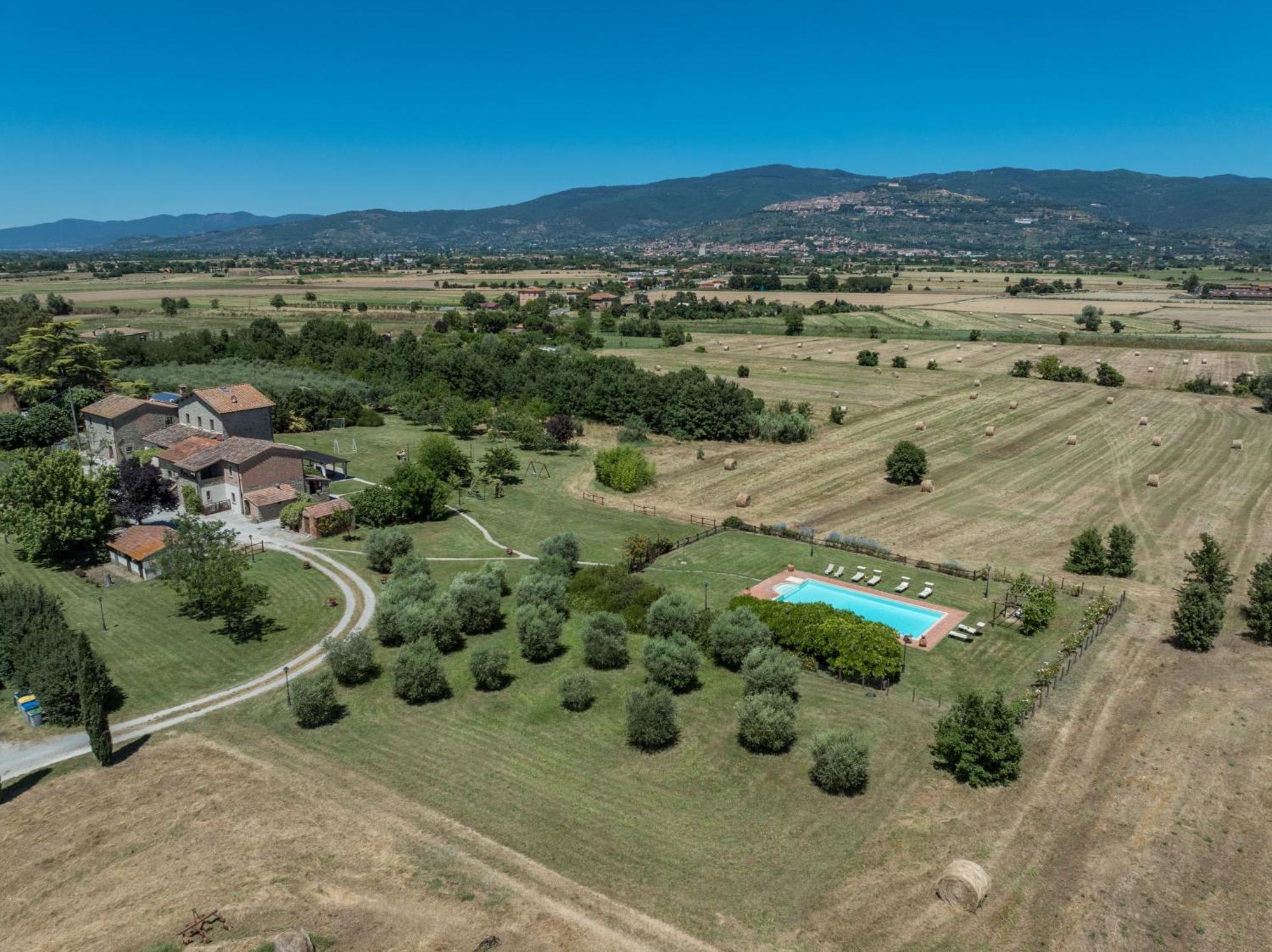 Nonno Fernando 18&4, Emma Villas Cortona Exterior photo
