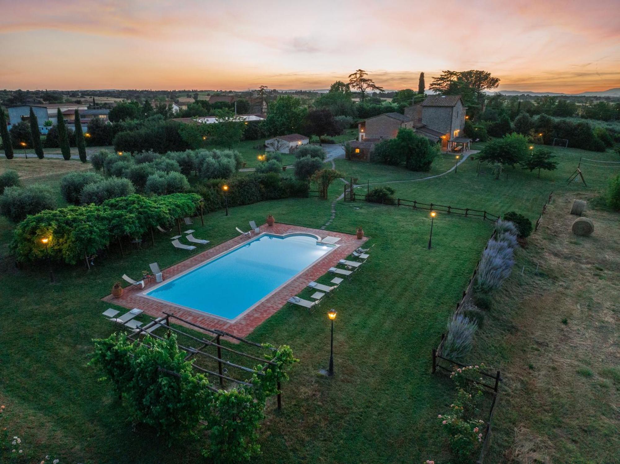 Nonno Fernando 18&4, Emma Villas Cortona Exterior photo